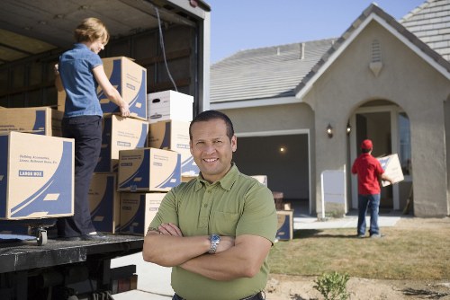 Free quote policy and estimate overview for local storage