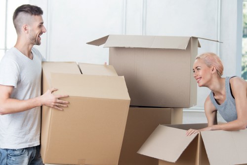 Final complaint resolution and record-keeping for storage services
